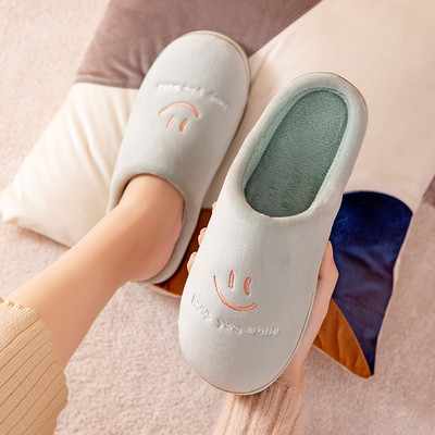 Γυναικείες παντόφλες με ζεστή φόδρα