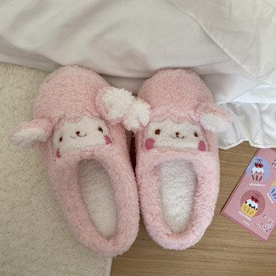 Ženske papuče s 3D elementom i ravnim potplatom