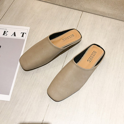 Νέο μοντέλο γυναικείες κλειστές παντόφλες από δέρμα faux με επίπεδη σόλα