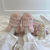 Παντόφλες  με κέντημα και τρισδιάστατο στοιχείο