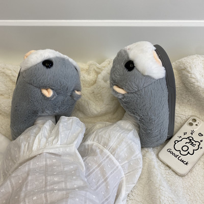 Σπιτικές παντόφλες με τρισδιάστατο στοιχείο