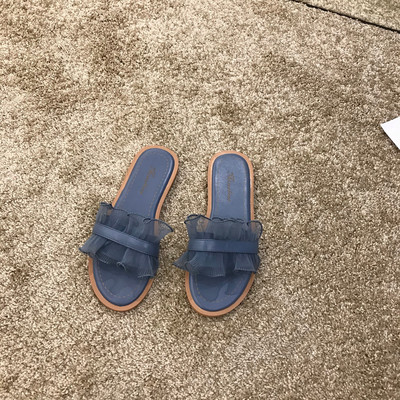 Aktuelne ženske papuče sa tilom