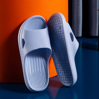 Gumene papuče pogodne za kupaonicu