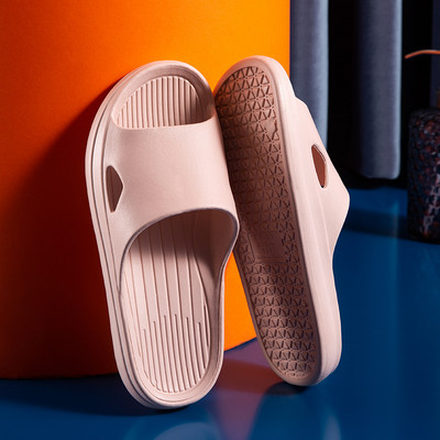 Gumene papuče pogodne za kupaonicu