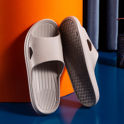 Gumene papuče pogodne za kupaonicu