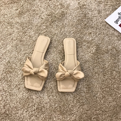 Νέο μοντέλο γυναικείες καθημερινές παντόφλες  από δερματίνη με κορδέλα