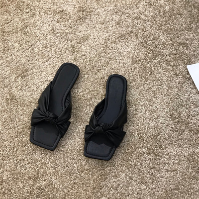 Ženske papuče u crnoj boji - više modela