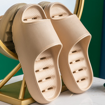 Novi model gumenih papuča u raznim bojama