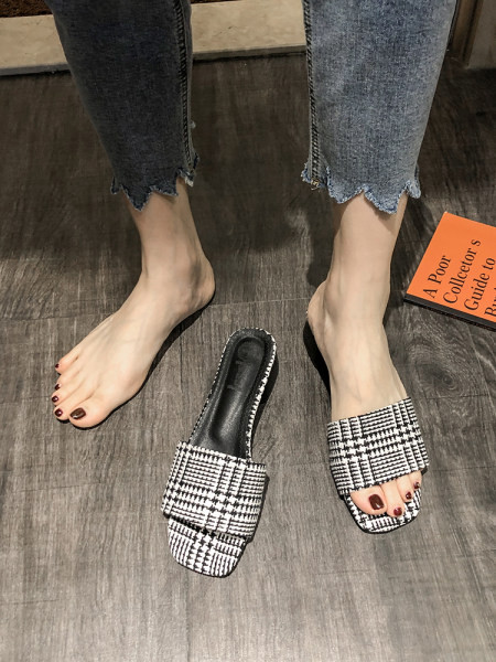 Ženske casual papuče na nisku petu - dvije boje