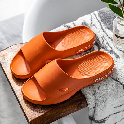 Παντόφλες από καουτσούκ με αντιολισθητική σόλα