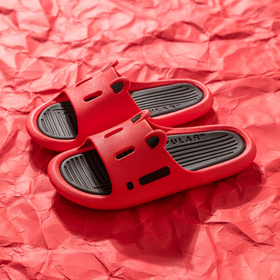 Γυναικείες casual παντόφλες με επίπεδη σόλα σε διαφορετικά χρώματα