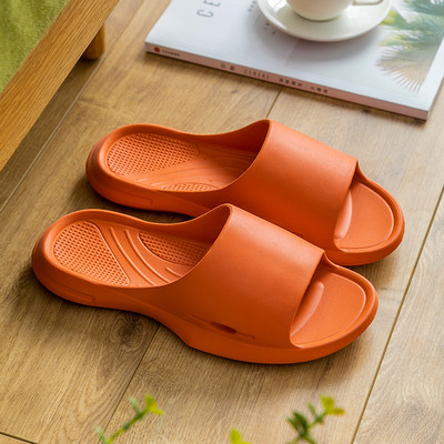 Παντόφλες από καουτσούκ - κλασικό μοντέλο