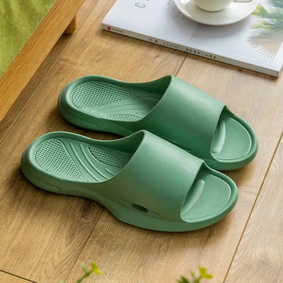 Παντόφλες από καουτσούκ - κλασικό μοντέλο