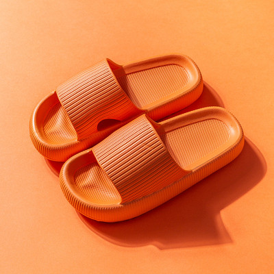 Moteriškos vonios šlepetės – kelių spalvų