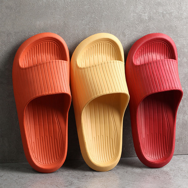 Ženske gumene papuče s neklizajućim đonom običan model