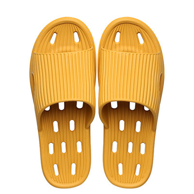 Γυναικείες παντόφλες κατάλληλες για το μπάνιο σε διάφορα χρώματα