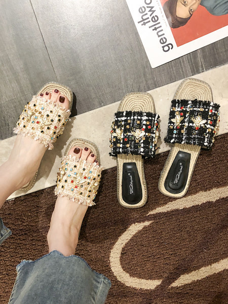 ležerne ženske papuče - s kamenčićima i ravnim potplatom