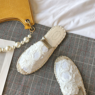 Νέο μοντέλο γυναικείες καθημερινές παντόφλες με λουλούδια 3D