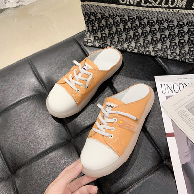 Ženske papuče tipa tenisica sa vezicama i ravnim potplatom