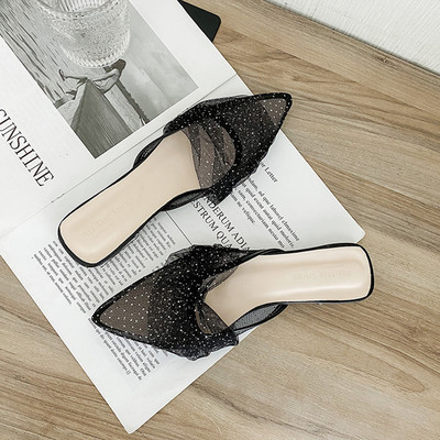 Καθημερινές γυναικείες παντόφλες με τούλι και πέρλες