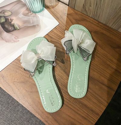 Γυναικείες παντόφλες διακοσμημένες με κορδέλα και πέτρες - επίπεδη σόλα