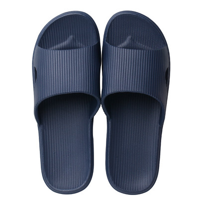 Παντόφλες σπιτιού κατάλληλες για το μπάνιου - κλασικό μοτέλο