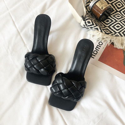 Novi model ženskih papuča sa kožnim remenom i visokom petom