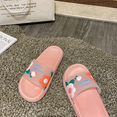 Παντόφλες από καουτσούκ με λουλούδια απλικέ - επίπεδη σόλα