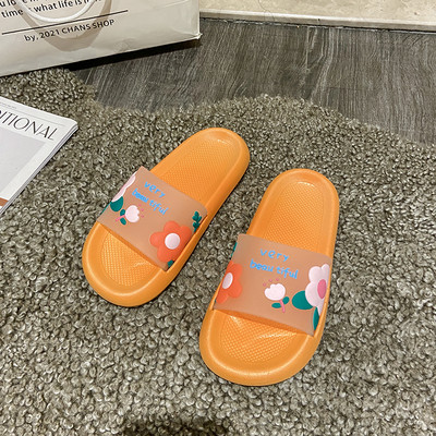 Παντόφλες από καουτσούκ με λουλούδια απλικέ - επίπεδη σόλα