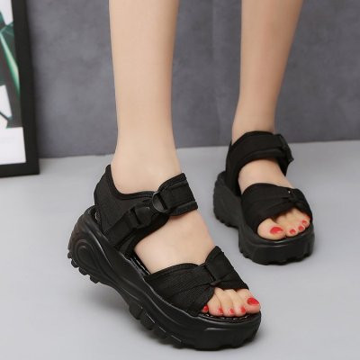 Paprasti moteriški basutės su 7 cm platforma