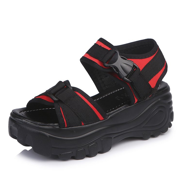 Paprasti moteriški basutės su 7 cm platforma