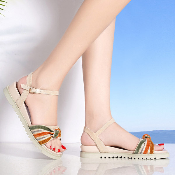 Νέο μοντέλο γυναικεία σανδάλια σε δύο χρώματα
