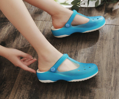 Γυναικεία casual σανδάλια - διάφορα μοντέλα