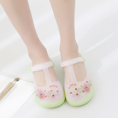 Γυναικεία casual σανδάλια - διάφορα μοντέλα