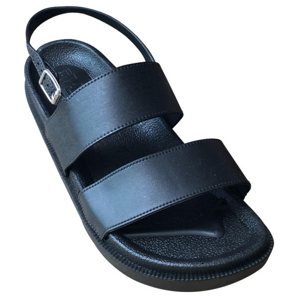 Juodos spalvos moteriškos guminės basutės