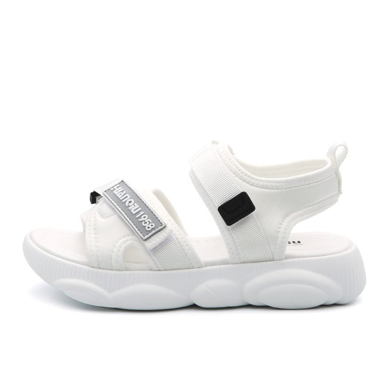 Ženske ležerne sandale s ravnim potplatom - nekoliko modela