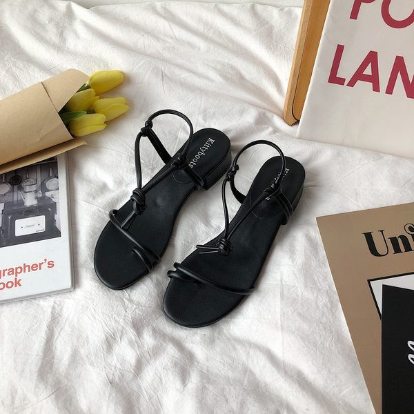 Moderne ženske sandale sa remenčićima - od eko kože