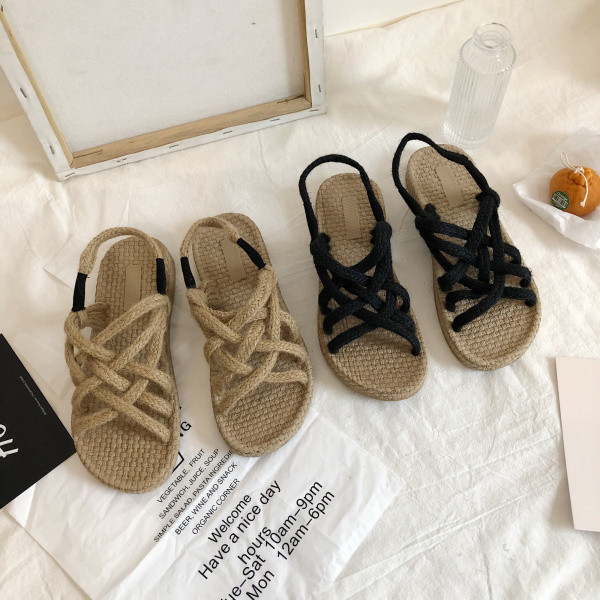 Ženske rimske sandale s remenčićima