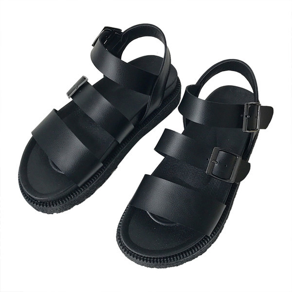 Novi model ženskih sandala sa debelim đonom