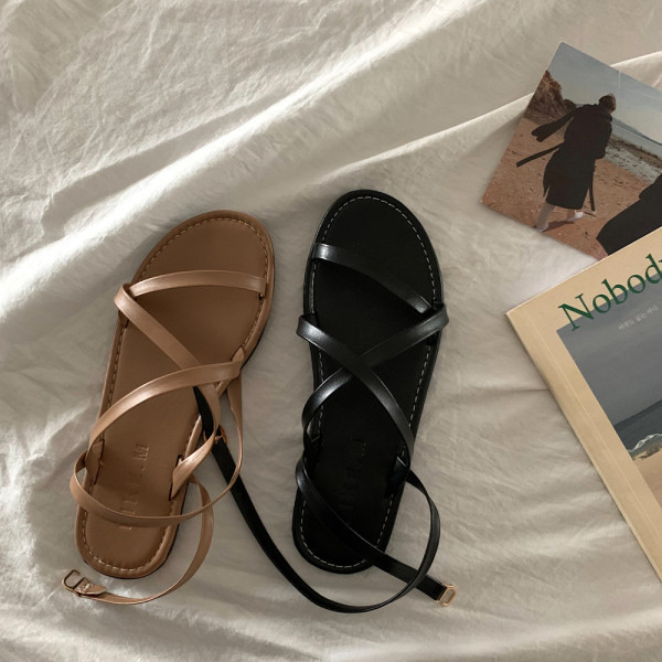 Novi model ležernih ženskih sandala sa tankim remenčićima