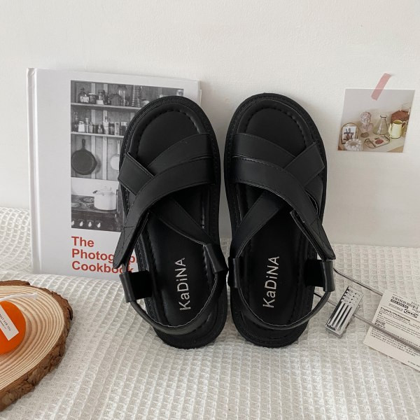 Crne ženske sandale sa ravnim đonom - dva modela