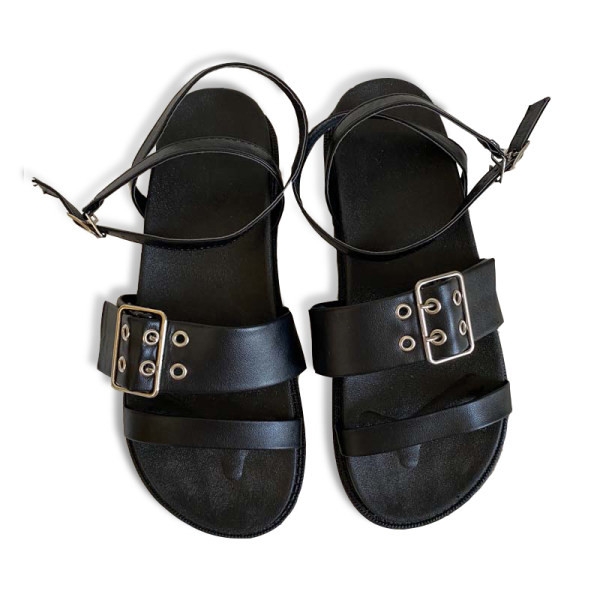 Ženske sandale crne boje sa metalnom kopčom