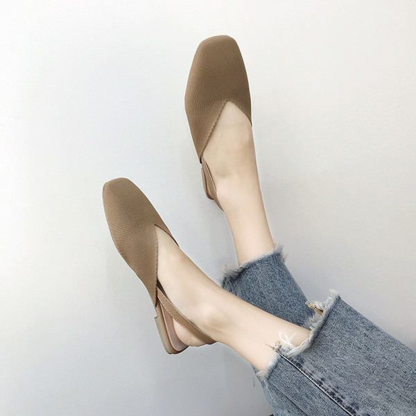 Novi model zatvorenih ženskih sandala - dvije boje