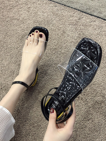 Novi model ženskih sandala sa silikonskim remenčićima - dvije boje