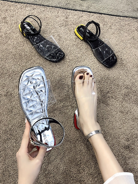 Novi model ženskih sandala sa silikonskim remenčićima - dvije boje