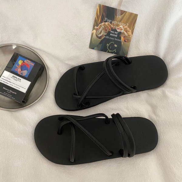 Ženske kožne sandale s ravnim đonom