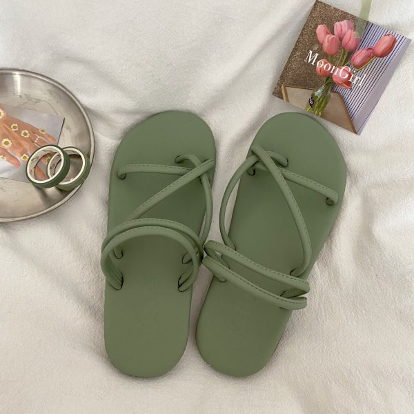 Ženske kožne sandale s ravnim đonom