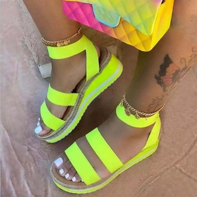 Цветни дамски сандали с 5см платформа