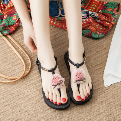 Дамски ежедневни сандали с равна подметка и декорация цвете от тюл