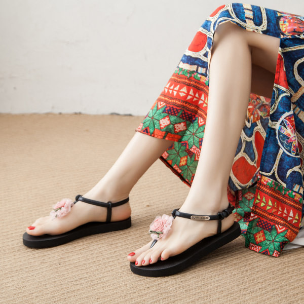 Ženske ležerne sandale s ravnim potplatom i ukrasom cvjetića od tila